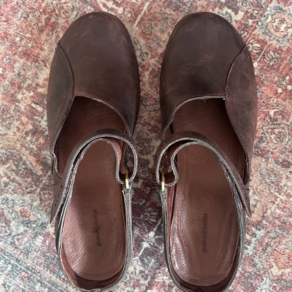 Patagonia Brown Leather ‘Better Clog’ - Picture 2 of 7